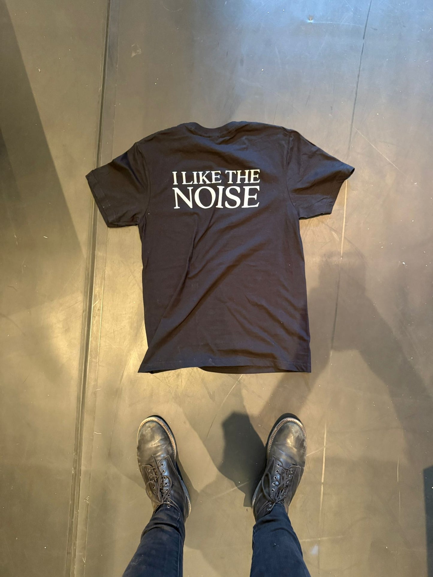 I LIKE THE NOISE - Tee