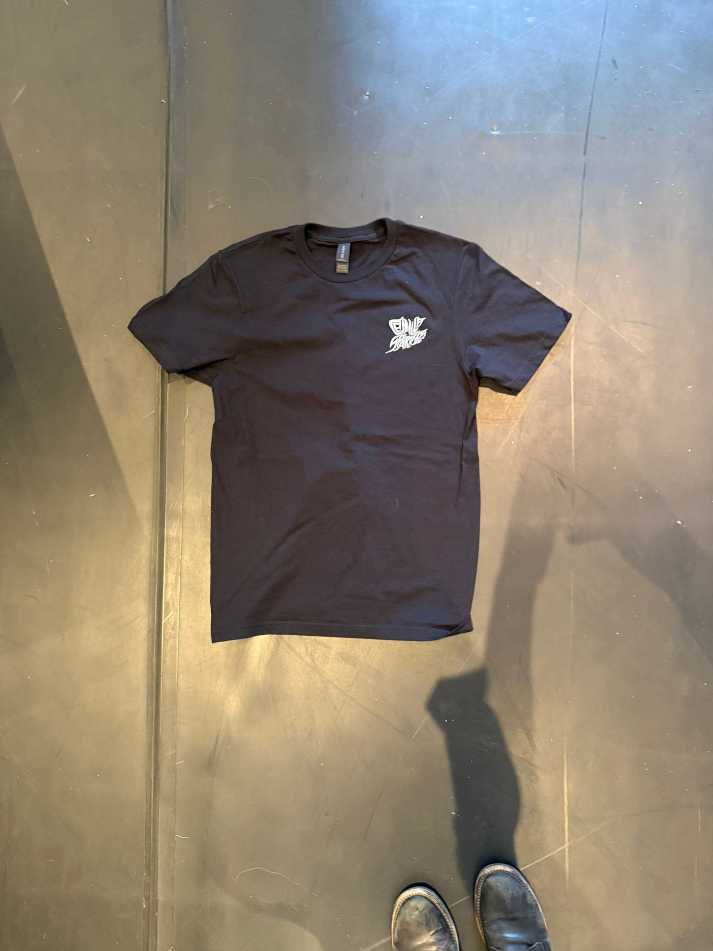I LIKE THE NOISE - Tee
